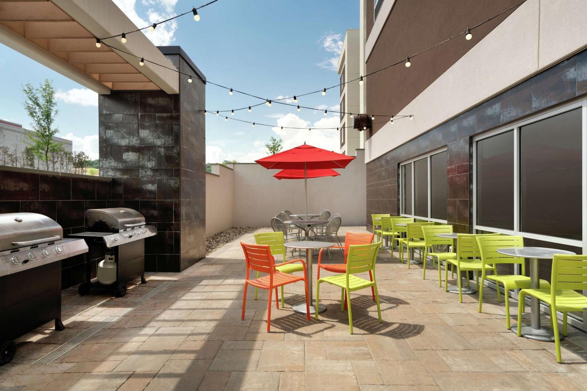 Home2 Suites By Hilton Middletown Exterior photo